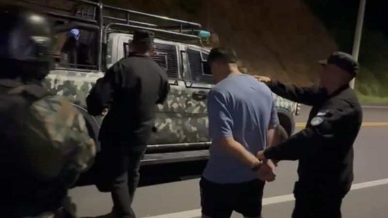 Efectivo de la Policía Federal es detenido con más de 330 dosis de cocaína