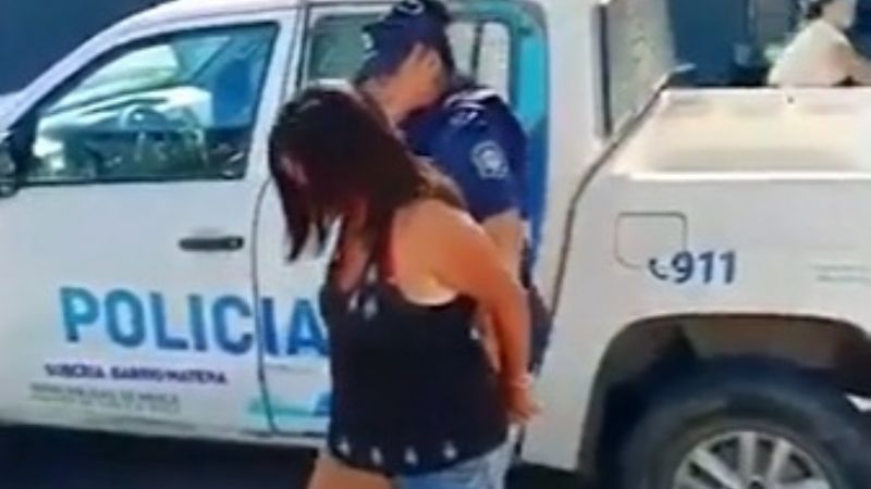 Detienen a la mujer que abandonó a un bebé en una bolsa en Merlo
