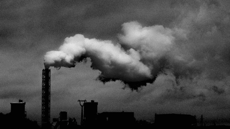 La industria argentina sufre la segunda peor caída del mundo en los últimos dos años