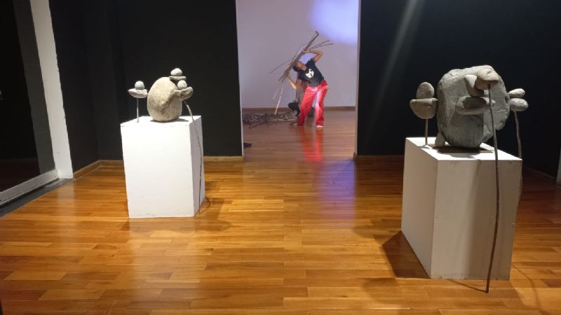 Casa Caravati despidió la muestra “Raíces de Sol” de Bruno Ceballos