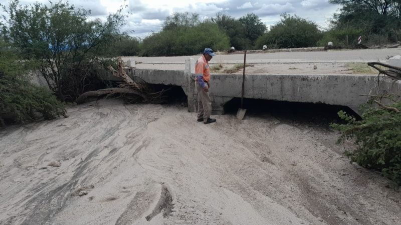 Precaución en la Ruta 40 por material de arrastre tras las lluvias