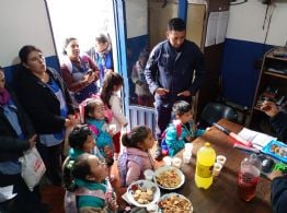 Niños visitaron la comisaría y vivieron una jornada inolvidable con policías