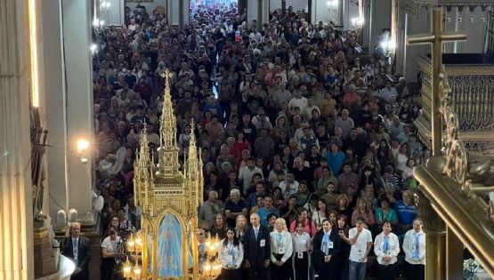Multitudinaria Bajada de la Virgen del Valle dio inicio a días de fe y emoción en Catamarca