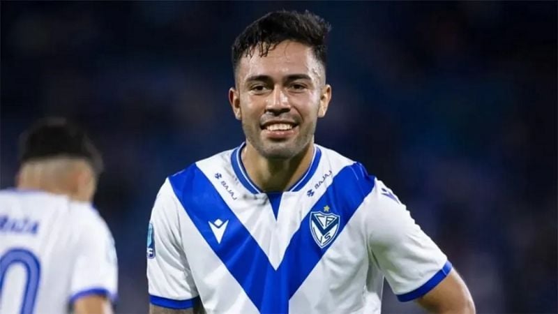Vélez venció al “Ferro” y lidera la “A”