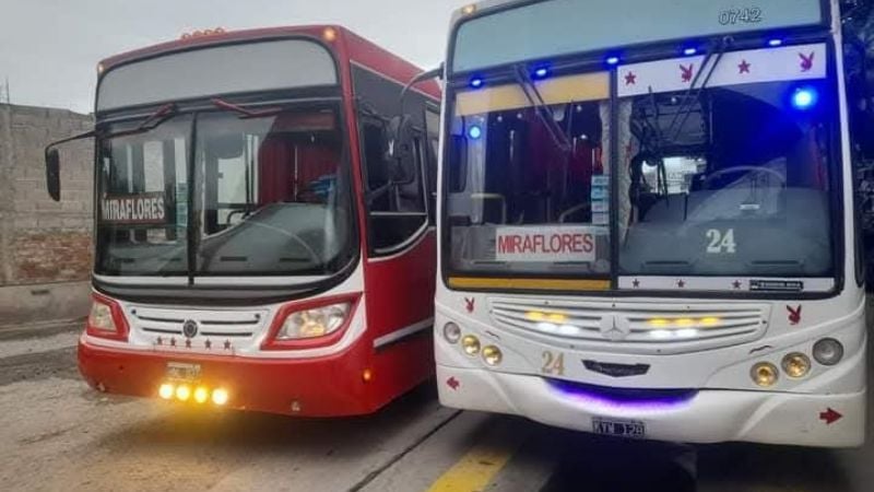 Alumnos de IES y nocturnas reclaman por el transporte: denuncian pérdidas de clases y falta de respuestas