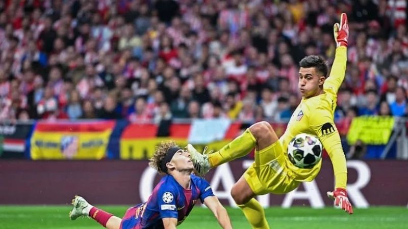 Atlético Madrid y PSG en “semis” de la Champions League