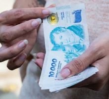 Los salarios registrados perdieron contra la inflación en febrero de 2026