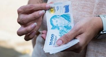 Los salarios registrados perdieron contra la inflación en febrero de 2026
