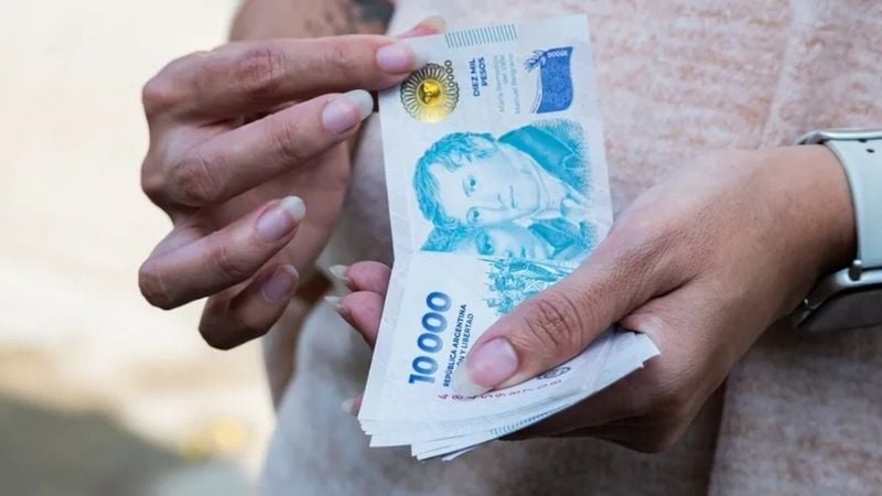 El salario mínimo pulverizado: se necesitan cuatro sueldos para que una familia no sea pobre