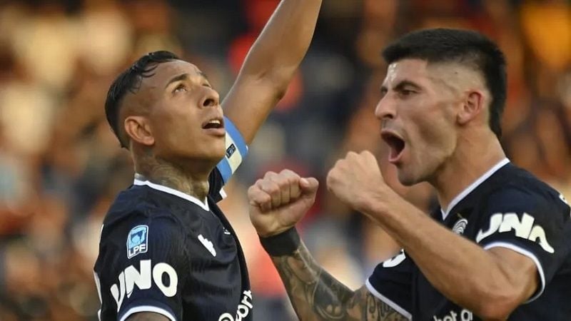 Histórica visita de “la Lepra” al Maracaná