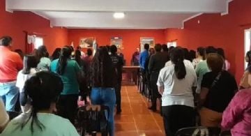 Un intendente dio un aumento de $100.000 en un sólo pago a sus trabajadores