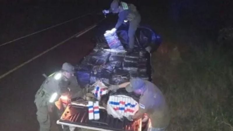 Gendarmería incautó más de 900 kilos de droga tras interceptar una camioneta