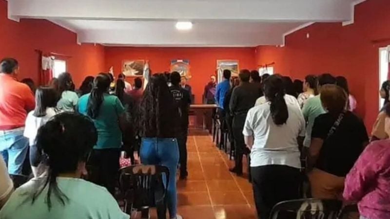 Un intendente dio un aumento de $100.000 en un sólo pago a sus trabajadores