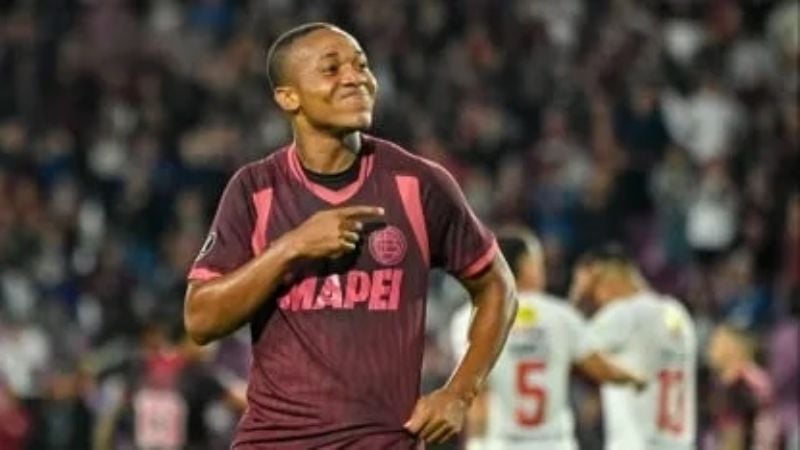 Lanús se recuperó veciendo al Always Ready