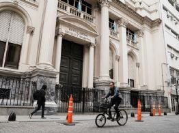 Los empleados bancarios recibirán otro aumento en marzo