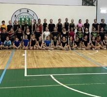 Multitudinario evaluativo de Patín Artístico en San Martín