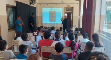 Educación vial desde la infancia: capacitan a alumnos y familias en Capayán