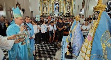 Cientos de fieles devotos y peregrinos participaron de la Misa Solemne