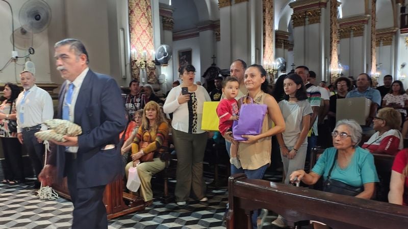 Las familias rindieron homenaje a la Madre del Valle