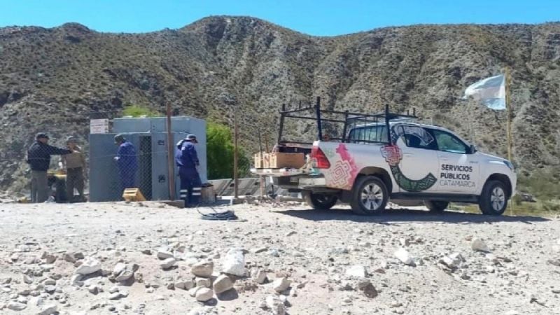 Reparan y mejoran la mini red fotovoltaica de Las Papas