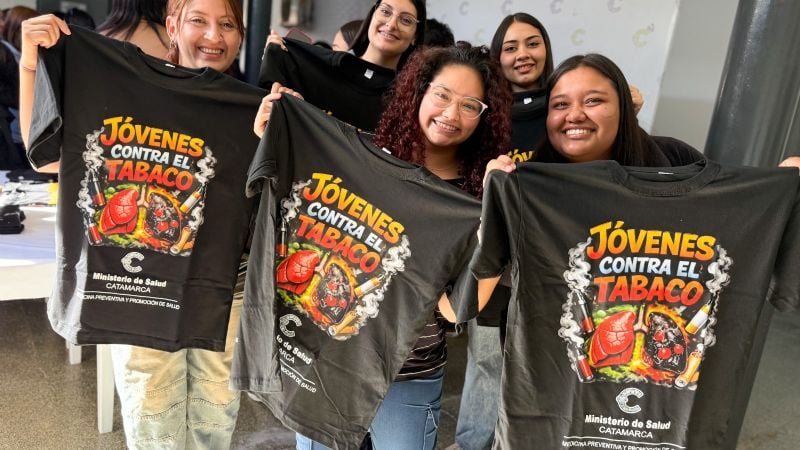 Salud suma jóvenes para concientizar sobre el consumo de tabaco
