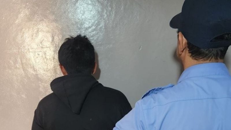 Arrestado por romper una puerta de vidrio en el ex Humaraya