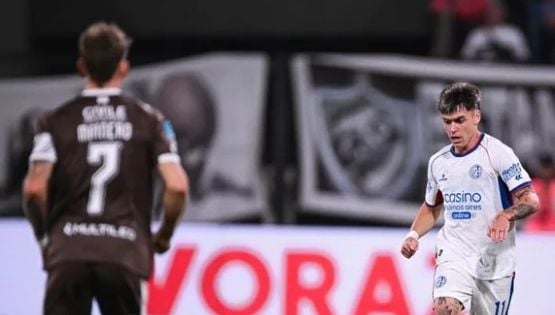 San Lorenzo venció a Platense y sueña con los Playoffs