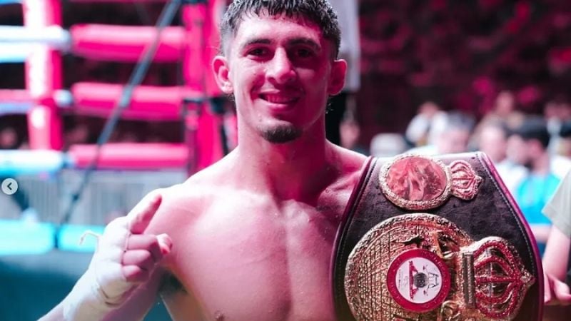 Josué Agüero expone su Oro en Chile