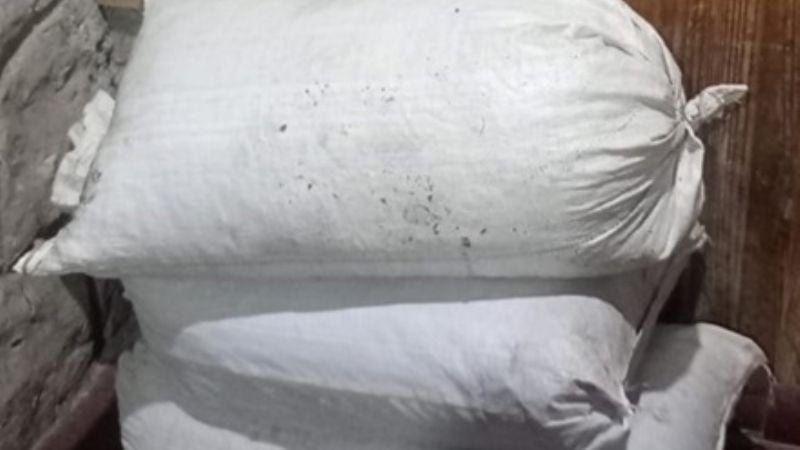 Insólito robo: sustrajeron 150 kilos de pasas de uva