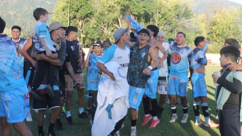 Unión de la Banda Sud, bicampeón de la Ambateña
