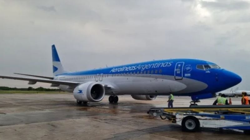 Volar saldrá más caro por una decisión del Gobierno Nacional