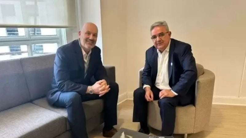 Sturzenegger le pidió votos a Jalil para avanzar con la desregulación