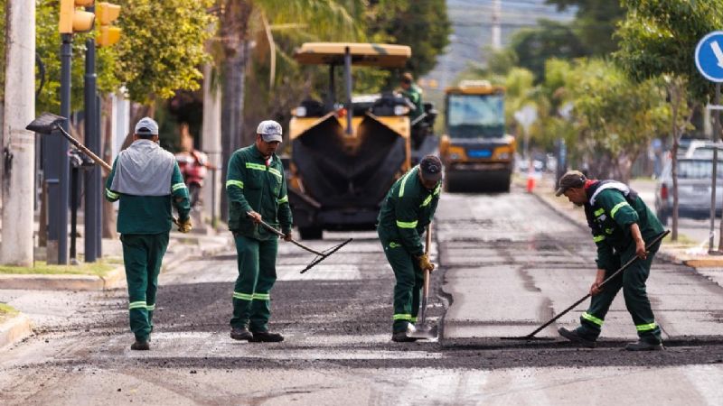 Avanza la repavimentación en avenidas clave de la Ciudad
