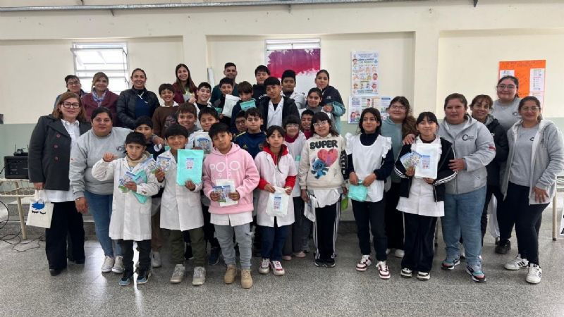 Jornada integral de salud y bienestar en escuela de Bañado de Ovanta