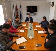 Transporte estudiantil: la Provincia articula con municipios para ampliar el acceso en el interior