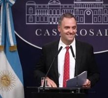 Se reabrirá la sala de periodistas y Adorni volverá a dar una conferencia en la Casa Rosada