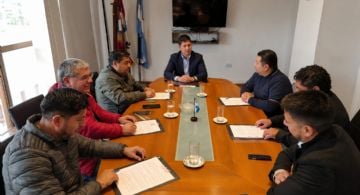 Transporte estudiantil: la Provincia articula con municipios para ampliar el acceso en el interior