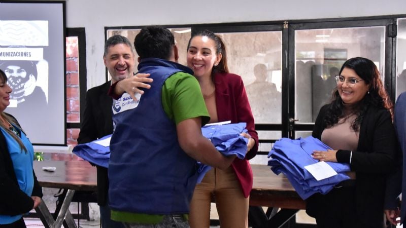 Salud fortalece el trabajo territorial con entrega de indumentaria