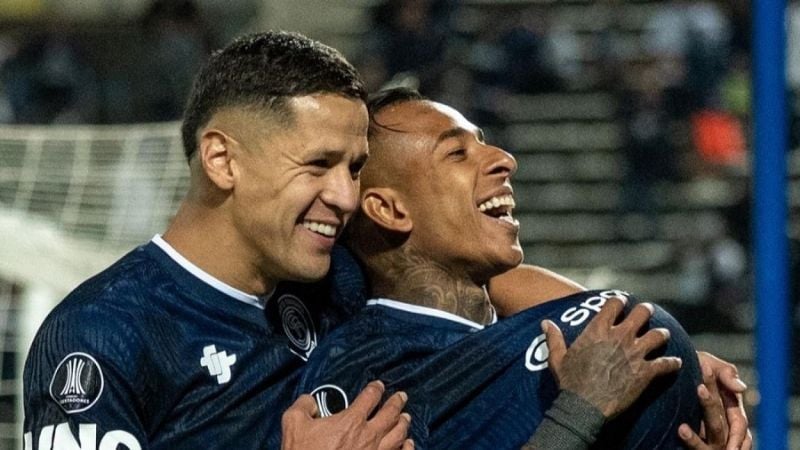 “La Lepra” también golea en la Libertadores