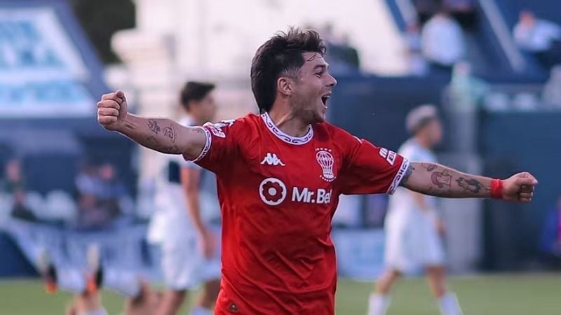 Otro gol de Blondel en goleada de Huracán