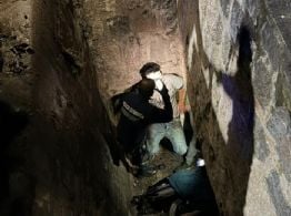 Un joven fue rescatado tras caer a un canal de riego