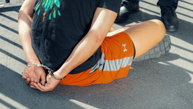 Intentó quemar a su ex pareja con agua hervida