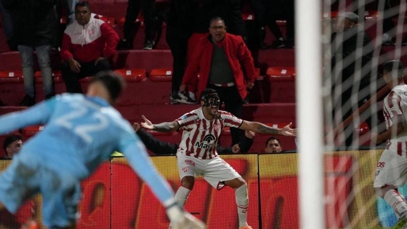 Instituto dejó sin invicto a Defensa