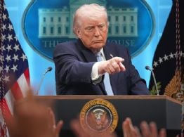 Trump envía a su mejor amigo y su yerno a Islamabad para negociar con Irán