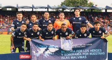 Independiente Rivadavia frente a Bolívar