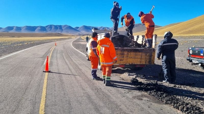 Vialidad Nacional realiza bacheo en el Paso San Francisco