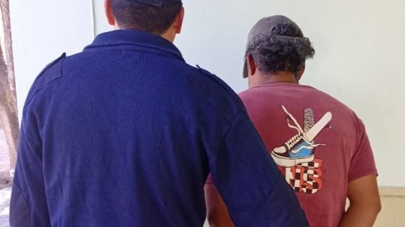 En control policial detuvieron a un depravado buscado por una aberrante violación