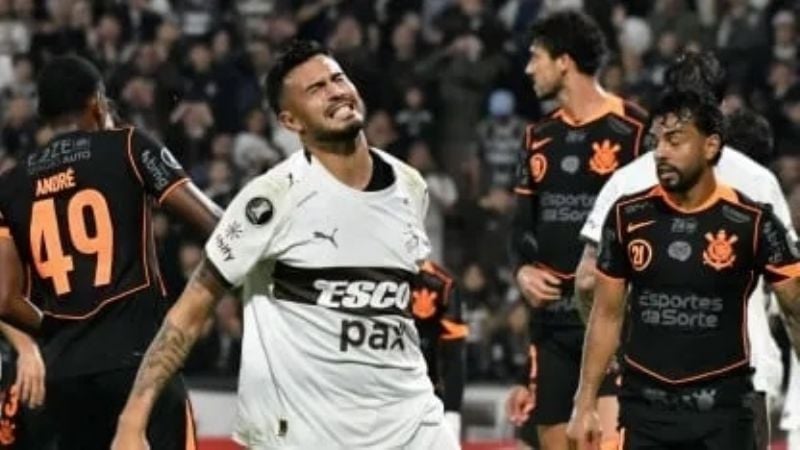 Platense cayó 0-2 ante Corinthians