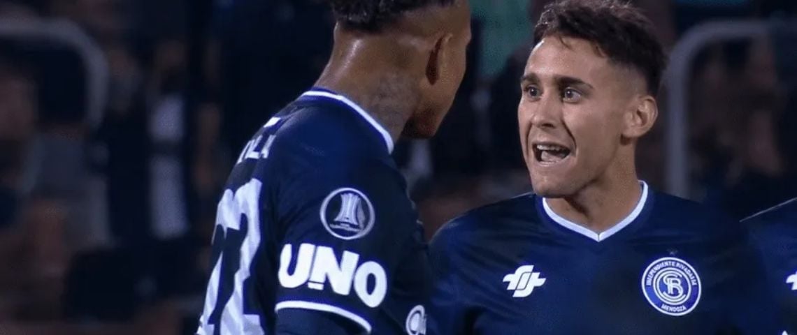 La increíble pelea de Villa con un compañero