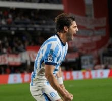 Racing avanzó, eliminando al “Pincha”